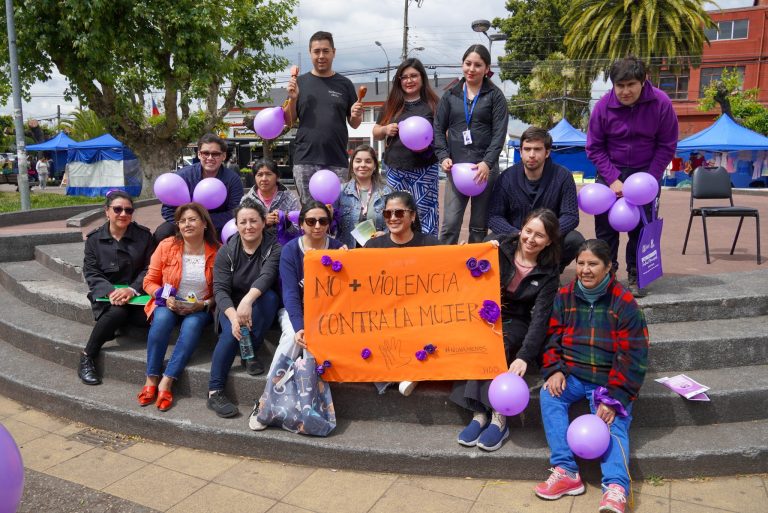 CONMEMORAN DIA DE LA PREVENCIÓN CONTRA LA VIOLENCIA A LA MUJER EN PITRUFQUÉN